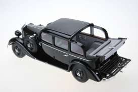 Mercedes Benz  - 1936 black - 1:18 - Triple9 Resin series - T9R1800103 - T9R1800103 | The Diecast Company