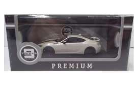 Subaru  - 2014 white/black - 1:43 - Triple9 Premium - T9P10024 | The Diecast Company
