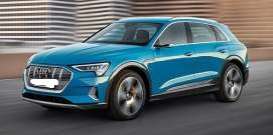 Audi  - E-Tron 2020 blue - 1:87 - Minichamps - 870018220 - mc870018220 | The Diecast Company