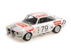 Alfa Romeo  - GTA 1300 Junior 1971 white - 1:18 - Minichamps - 155711279 - mc155711279 | The Diecast Company