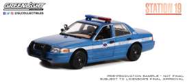Ford  - Crown Victoria 2001 blue - 1:24 - GreenLight - 84163 - gl84163 | The Diecast Company