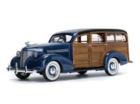 Chevrolet  - Woody Surf Wagon 1939 regency blue - 1:18 - SunStar - 6178 - sun6178 | The Diecast Company