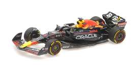 Oracle Red Bull Racing  - RB18 2022 blue/yellow/red - 1:43 - Minichamps - 417222001 - mc417222001 | The Diecast Company